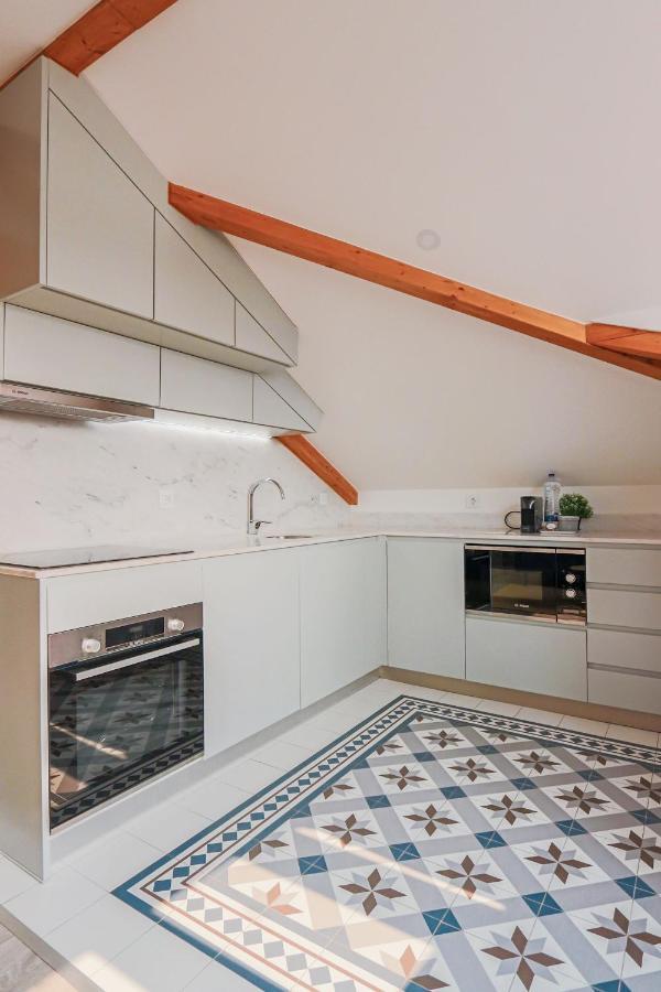 Apartment Hm - Feeling Campanha *